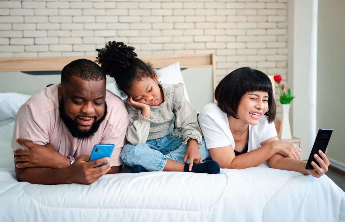 Parents addicted to phones